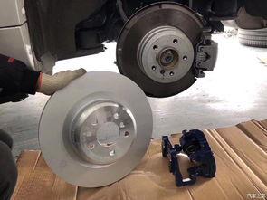 国产宝马x5换卡钳视频,性能提升大揭秘！